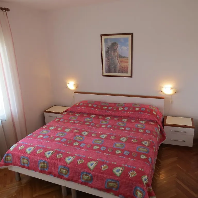 Apartment Ida Ровинь